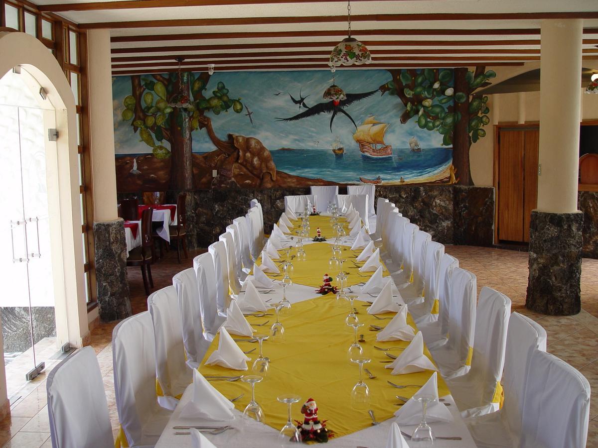 Grand Hotel Lobo De Mar Puerto Ayora  Εξωτερικό φωτογραφία