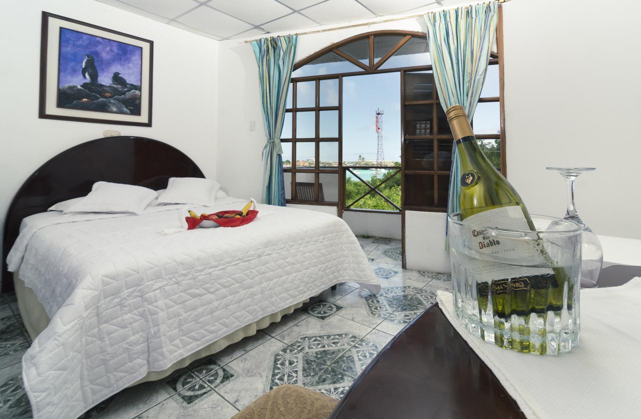 Grand Hotel Lobo De Mar Puerto Ayora  Εξωτερικό φωτογραφία