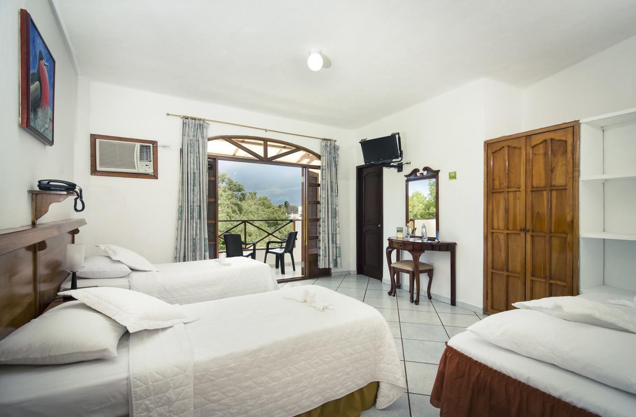 Grand Hotel Lobo De Mar Puerto Ayora  Εξωτερικό φωτογραφία